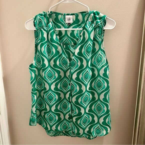 CAbi Green Scroll, Sleeveless Top. - Picture 4 of 6